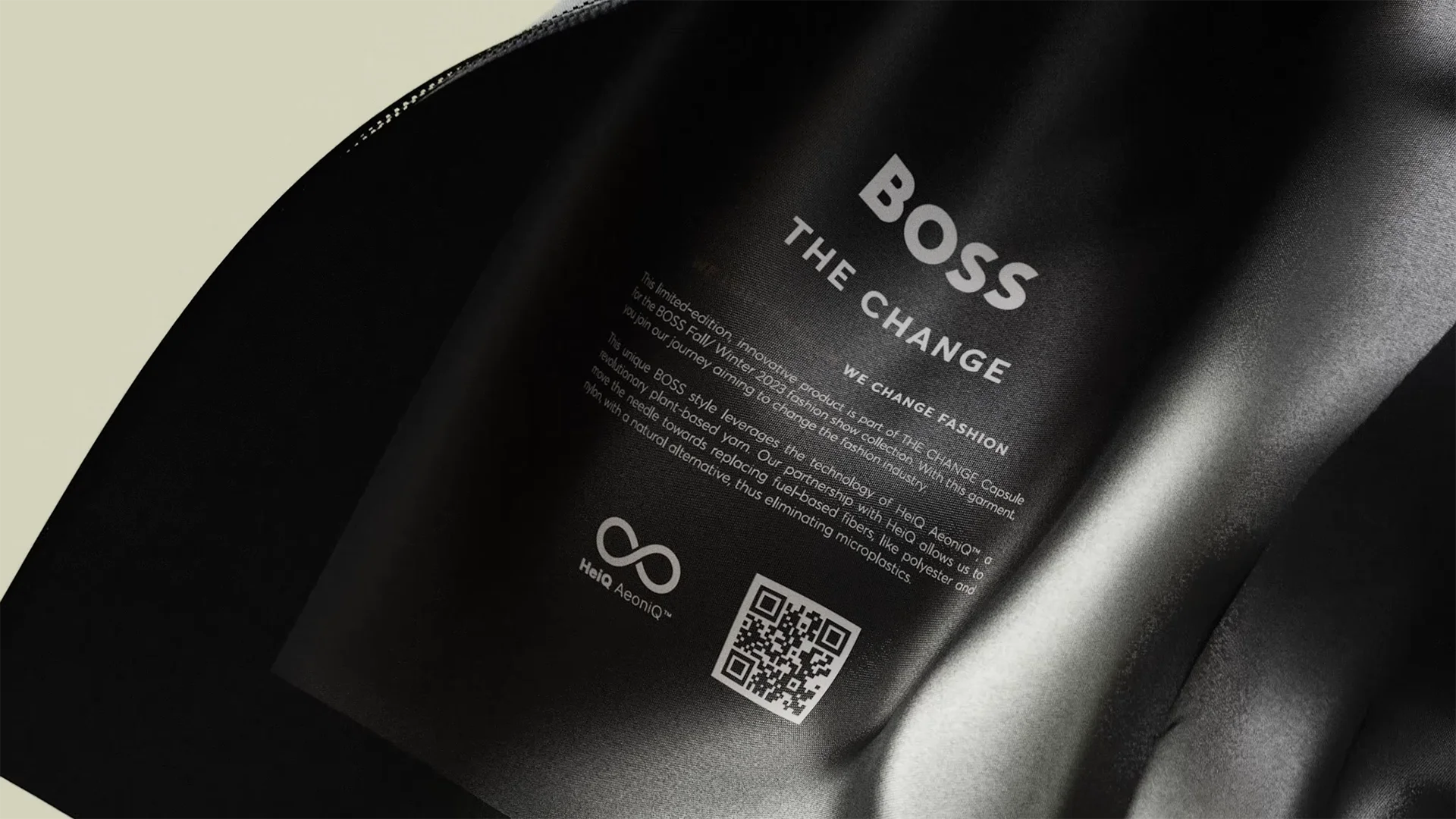 Schwarzes BOSS Pflegeetikett